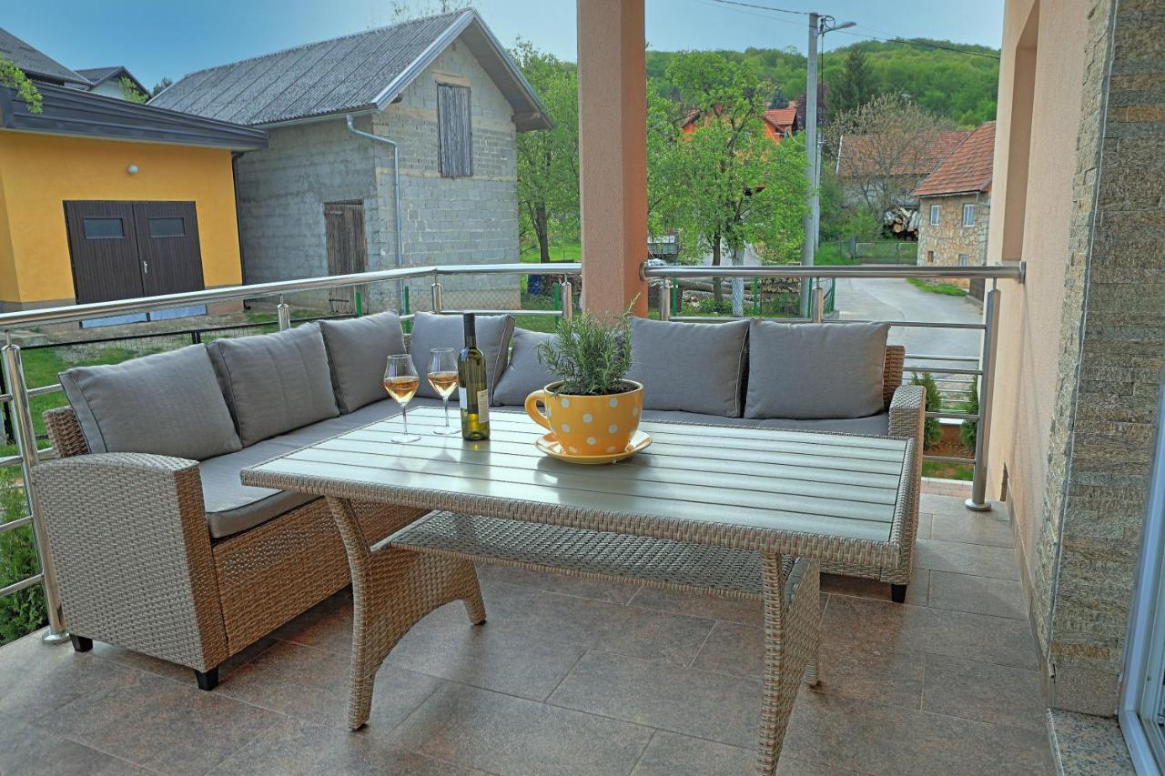 Holiday House Lana Otočac المظهر الخارجي الصورة